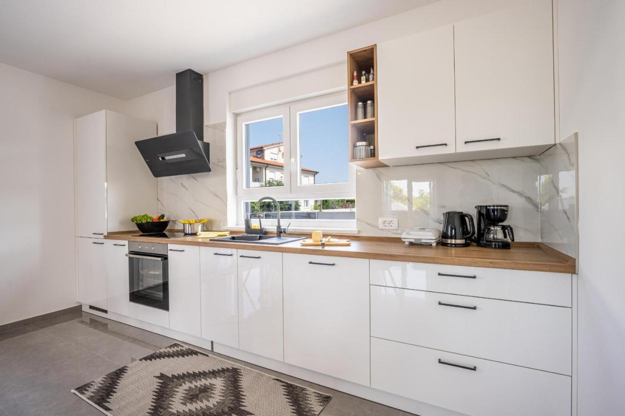 Domus Alba Apartments Pula Luaran gambar