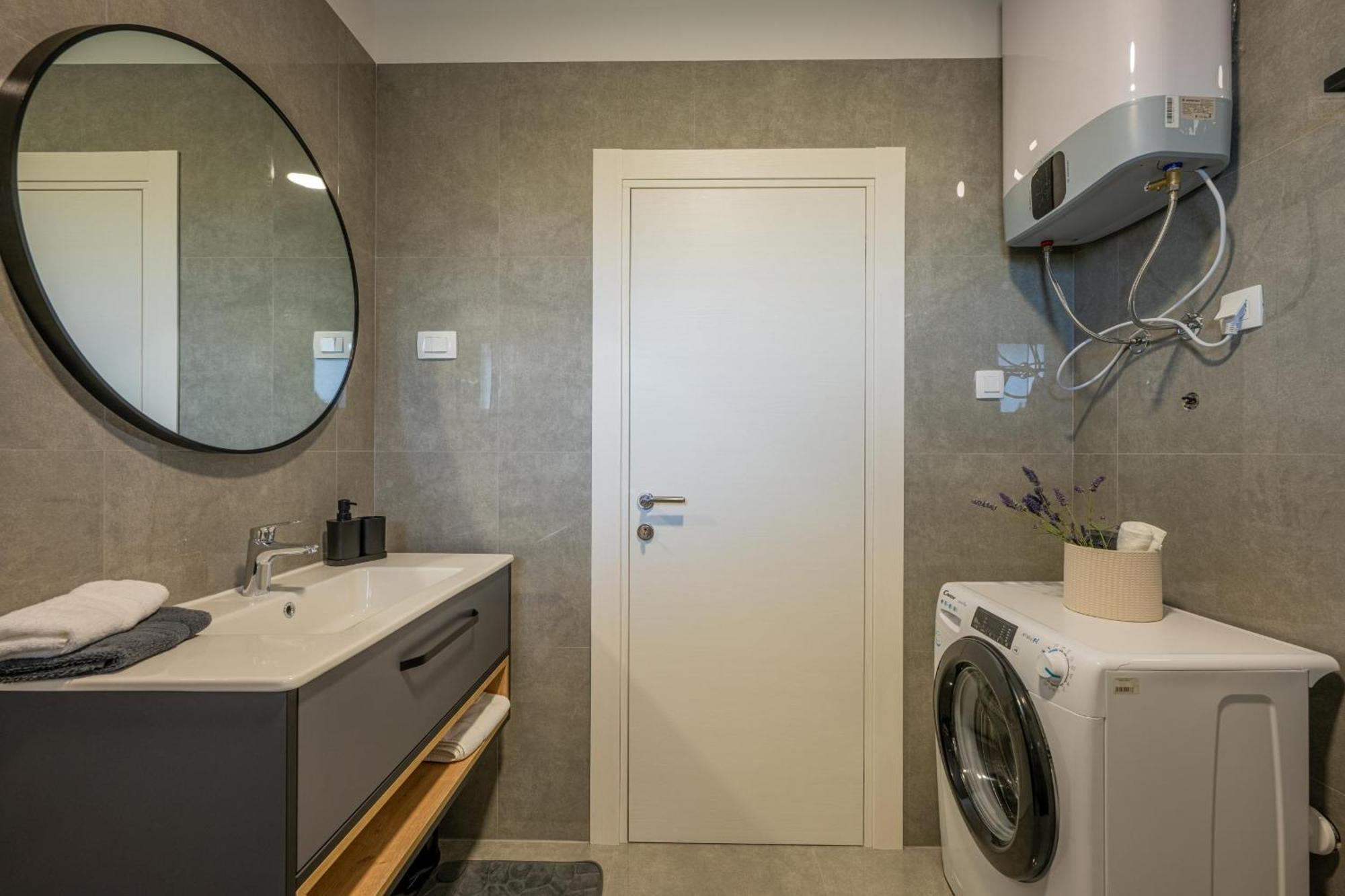 Domus Alba Apartments Pula Luaran gambar